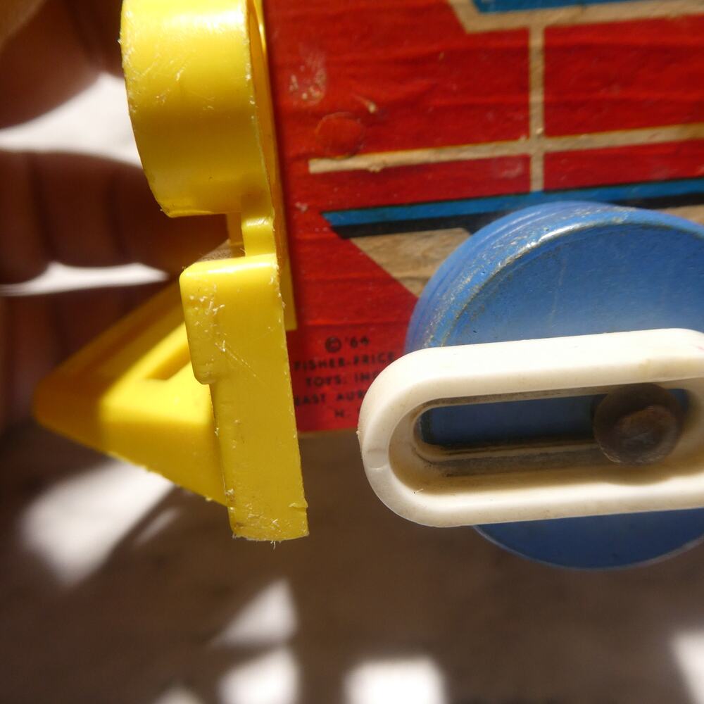 Vintage 1964 Fisher Price Wood Toot Toot‎ Train Locomotive - Picture 5 of 9